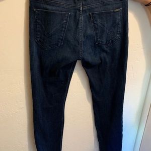 HUDSON dark wash skinny jeans size 27